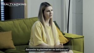 Liza Mon Cheri - Kizlik Bozma - Türkçe Altyazılı Porno